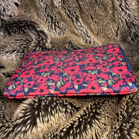 Coach Accessory Case - Picture 5 of 7